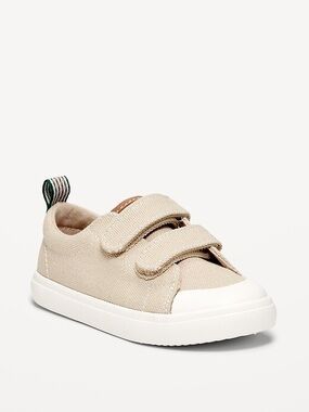 NWT Old Navy Canvas Double Secure-Strap Sneakers for Toddler
Boys